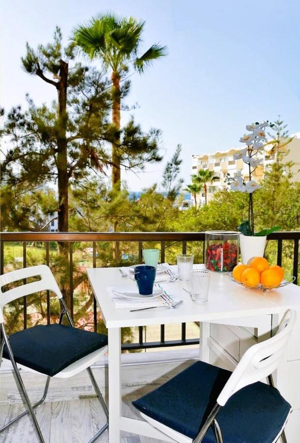 Appartamento Wonderful Holidays, Ocean View, Close To The Beach Playa de las Americas  Esterno foto