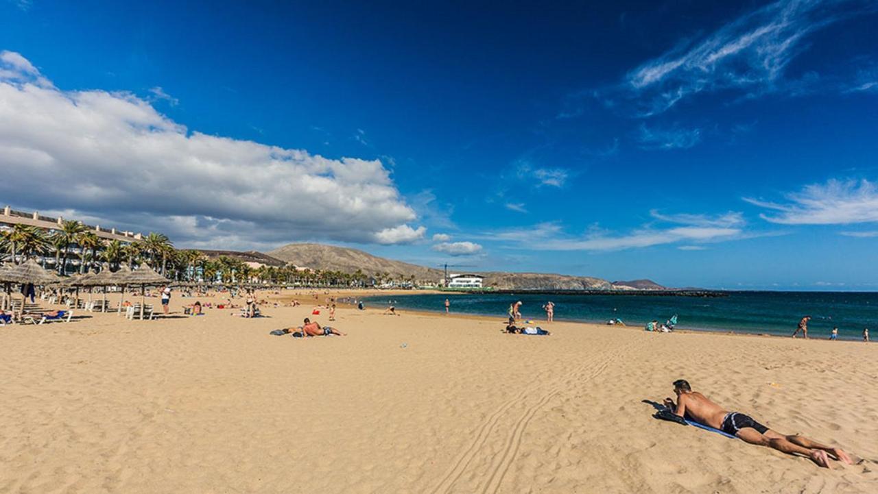 Appartamento Wonderful Holidays, Ocean View, Close To The Beach Playa de las Americas  Esterno foto